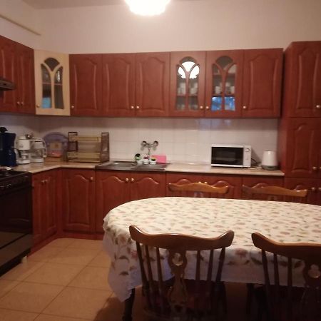Somogyi Vendeghaz Villa Zamárdi Exteriör bild